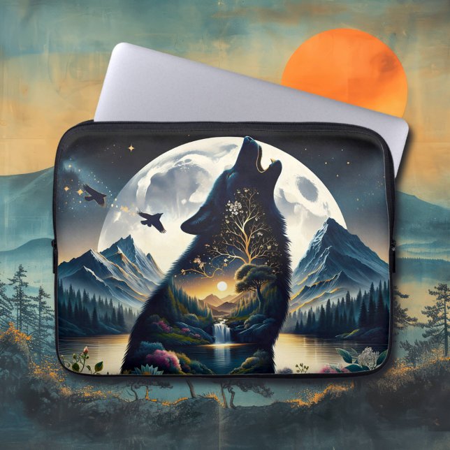 Mystieke wolf die huilt bij Moon Surreal Laptop Sleeve (Creator heeft geüpload)