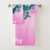 Mystieke wolf | Elegante turquoise & roze wolf Bad Handdoek (Insitu)