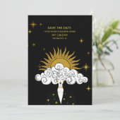 Mystieke Zwarte Gouden Hemelse Zon Trouwdag Save The Date (Staand voorkant)