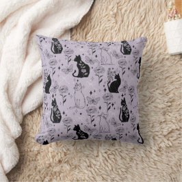 Mystieke zwarte kat en vlinderpatroon | hekserig kussen