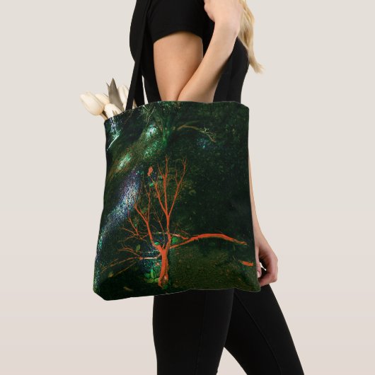 Mystisch bos... tote bag (Dichtbij)