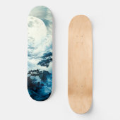 Mystisch maanverlicht berglandschap persoonlijk skateboard (Voorkant)
