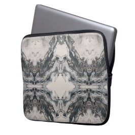 Mythe Geboren uit Steen – Symmetrisch Donker Lands Laptop Sleeve