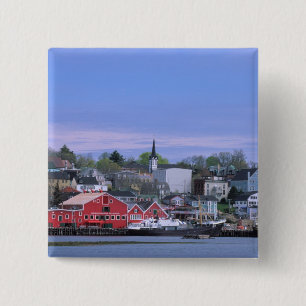 N.A. Canada, Nova Scotia. Een zicht op Lunenburg, Vierkante Button 5,1 Cm