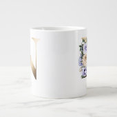N Letter Gold Monogram Light Paars Cream Floral Grote Koffiekop (Voorkant)