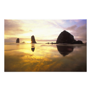 N.v.t., VS, Oregon, Zonsondergang bij Cannon Beach Foto Afdruk