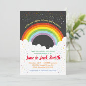 Na de regen komt de regenboog | Baby shower Kaart (Staand voorkant)