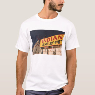 NA, VS, Arizona, Lupton Yellowhorse-indiaan T-shirt