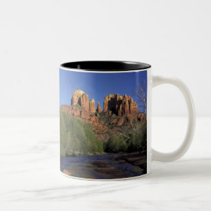 NA, VS, Arizona, Sedona. Cathedral Rock en Oak Tweekleurige Koffiemok