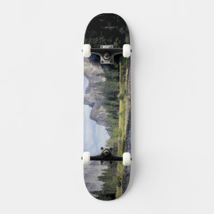 NA, VS, Californië, Yosemite NP, Vallei uitzicht Persoonlijk Skateboard
