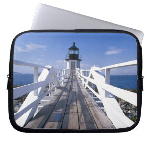 NA, VS, Maine, Port Clyde. Marshpunt 2 Laptop Sleeve