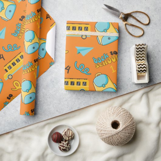 Naadloos inpakpapier: schoolnummers, rugzak cadeaupapier (Crafts)