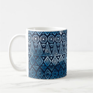 Naadloos klassiek blauw etnisch patroon koffiemok