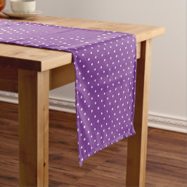 Naadloos paars achtergrond polka stippenpatroon  korte tafelloper