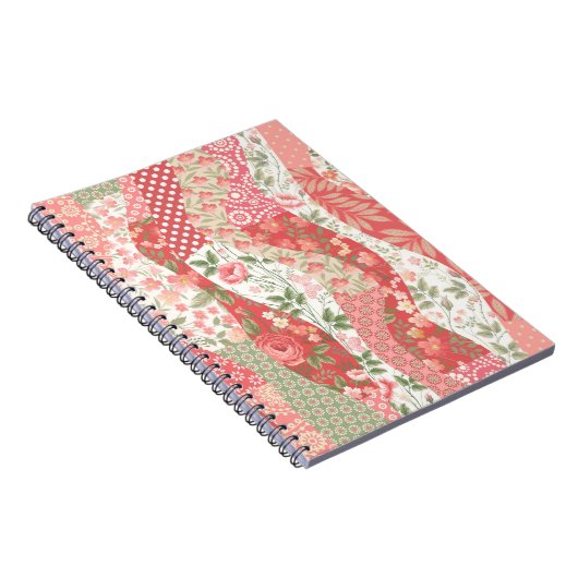 naadloos patchwerkpatroon met rozen notitieboek (Rechterzijde)