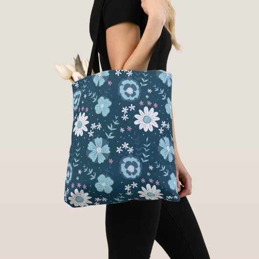 Naadloos patroon met blauwe zomerbloemen in het do tote bag (Dichtbij)