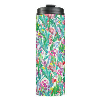 Naadloos patroon met bloemen, achtergrond plant. A Thermosbeker