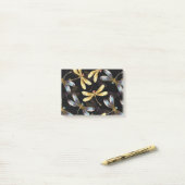 Naadloos patroon met gouden libellen post-it® notes (Op bureau)