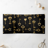 Naadloos patroon met gouden sleutels drieluik kaart (Binnen)