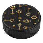 Naadloos patroon met gouden sleutels hockey puck (3/4)