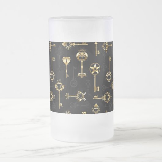 Naadloos patroon met gouden sleutels matglas bierpul (Center)