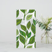 Naadloos patroon met groene theelbladeren kaart (Staand voorkant)