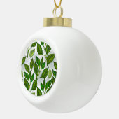Naadloos patroon met groene theelbladeren keramische bal ornament (Rechts)