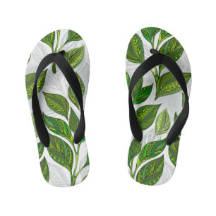 Naadloos patroon met groene theelbladeren kinder teenslippers