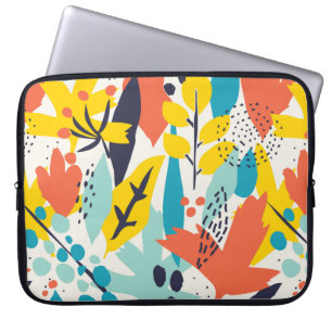 Naadloos patroon met handbeschilderde bloemen en l laptop sleeve