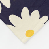 Naadloos patroon met handgetekende bloemen in crèm fleece deken (Hoek)