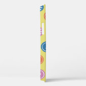 naadloos patroon met knoppen op een geel Case-Mate iPhone case (Achterkant / Rechts)