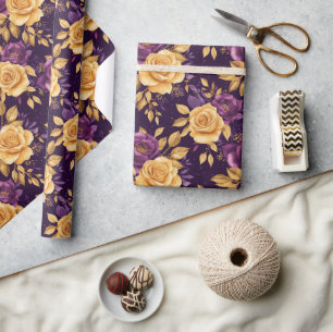 Naadloos patroon met paarse bloemen cadeaupapier