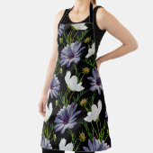 Naadloos patroon met witte kosmos en blauwe mais schort (Insitu)