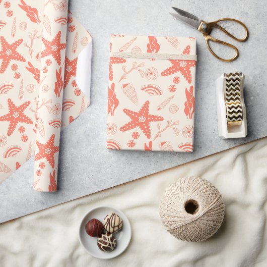 Naadloos patroon met zeeschelpen die papier verpak (Crafts)