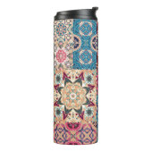 Naadloos patroon van florale patchwork. controleu thermosbeker (Gedraaid links)