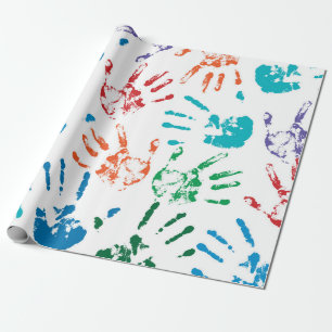 Naadloos patroon van meerkleurige menselijke hande cadeaupapier