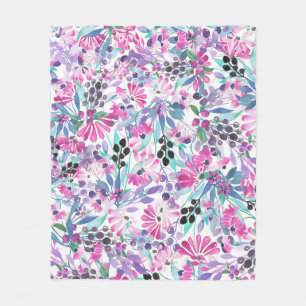Naadloos patroon van paarse bloemen en bessen,blu fleece deken