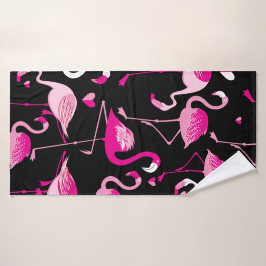 Naadloos patroon van roze flamingos op een donkere badhanddoek (Badhanddoek)