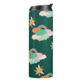 Naadloos patroonontwerp met kleurrijke wolken en r thermosbeker (Gedraaid links)