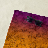 Naadloos sierlijk marmer verloop roze paars geel strandlaken (In situ)