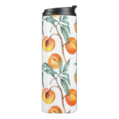 Naadloos waterverf met perziken op een wit thermosbeker (Gedraaid links)