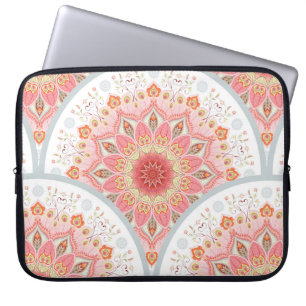 Naadloze achtergrond met ronde versiering. Orienta Laptop Sleeve