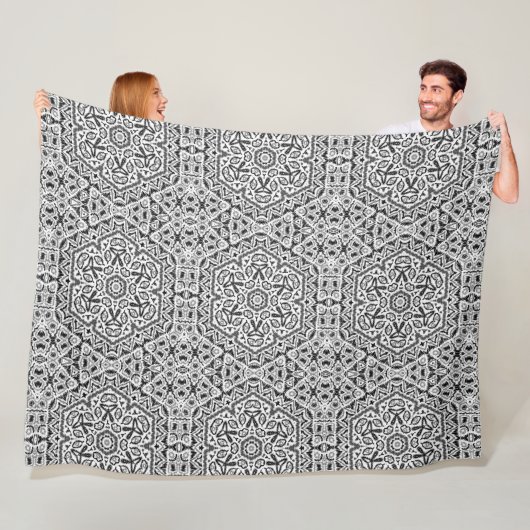 Naadloze borduurstamethno fleece deken (In situ)