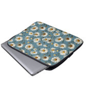 Naadloze Daisy Flower Pattern op Blauw Laptop Sleeve (Voorkant onderkant)