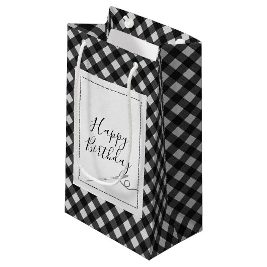 Naaedle Birthday Gingham Klein Cadeauzakje (Voorkant Gekanteld)