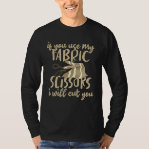 Naaien Als je mijn stof scharen gebruikt, zal ik j T-shirt
