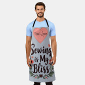 Naaien is mijn gelukzaligheid bloementypografie schort (Gedragen)