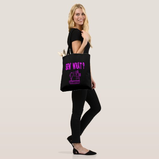 Naaien wat ? tote bag (Op model)