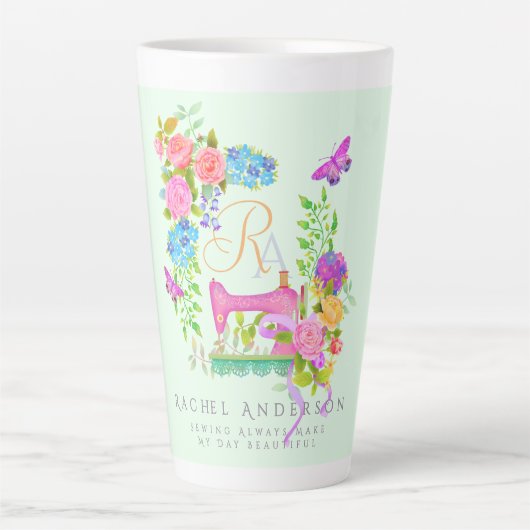 Naailint Bloemenmonogram Groen Latte Mok (Voorkant)