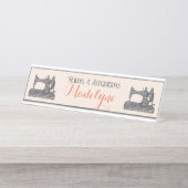  naaimachine naaister kleermaker bureau naambordje (Voorkant)